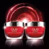 Olay Regenerist 3 Point Day Cream - Anti-Aging Moisturiser with Vitamin B3 & Peptides, 2 x 50ml