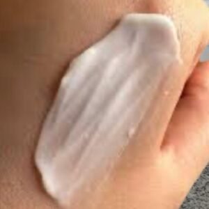 Texture of Cetaphil Cream on Hand