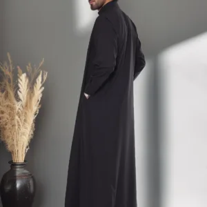 Traditional Saudi thobe mens clothing