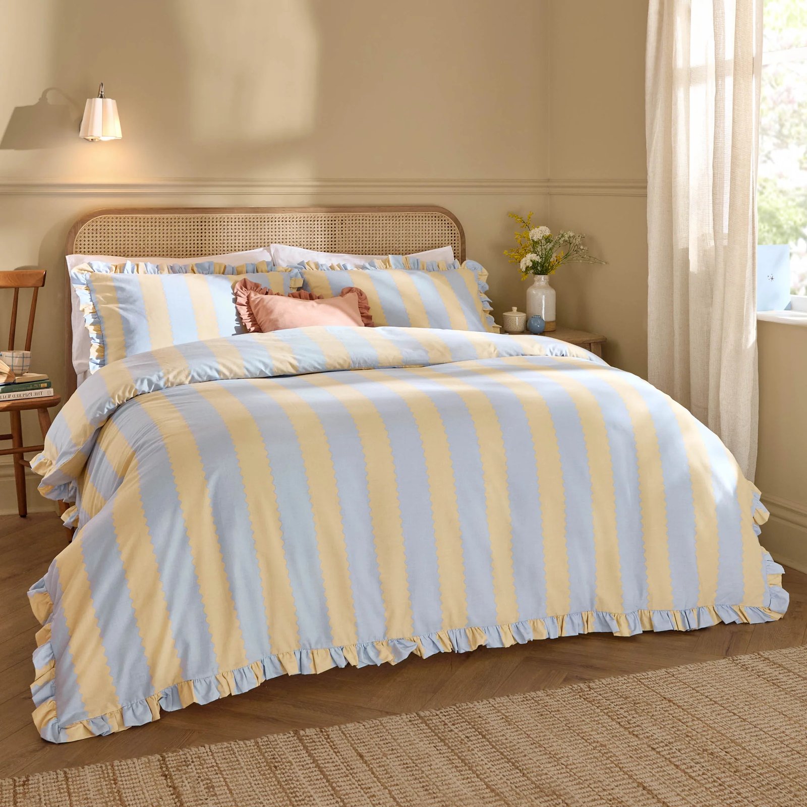 cottage style bedding