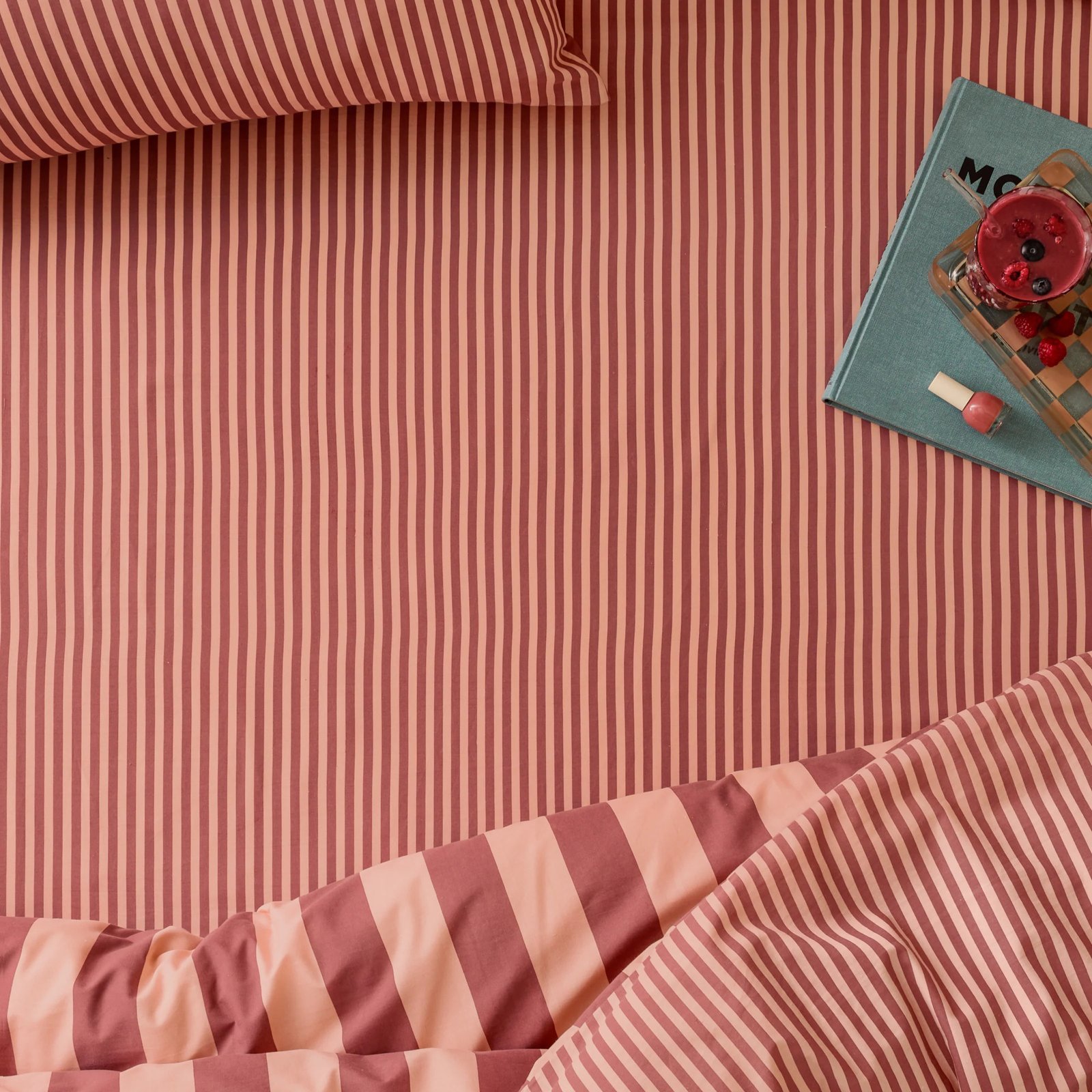 raspberry fitted sheet bedding